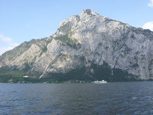 Traunstein Berg am Traunsee, Wächter des Salzkammergutes